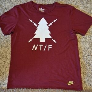 Nike Maroon Graphic T-Shirt